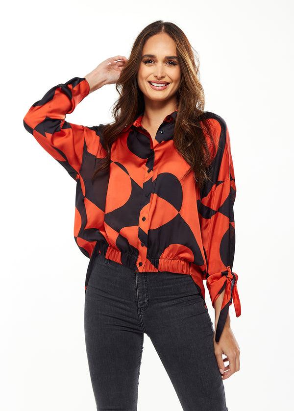 Liquorish Liquorish Blouse with Oversized Polka Stripe Pattern in Red & Black