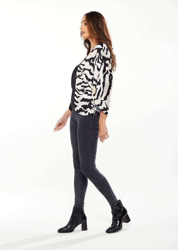 Liquorish Liquorish Blouse With Zebra Print Pattern In Black & White