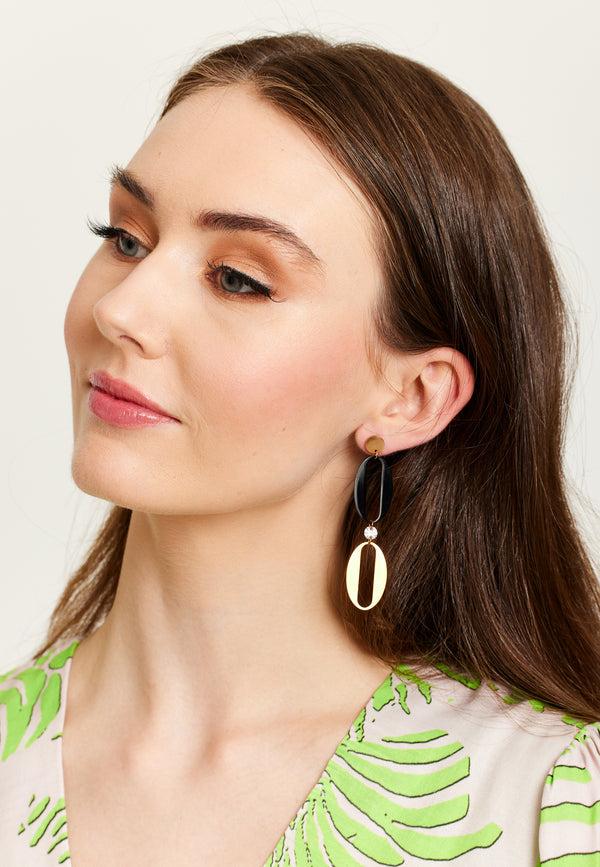Liquorish Liquorish Chain Link Drop Earrings In Black & Gold With Diamanté Details