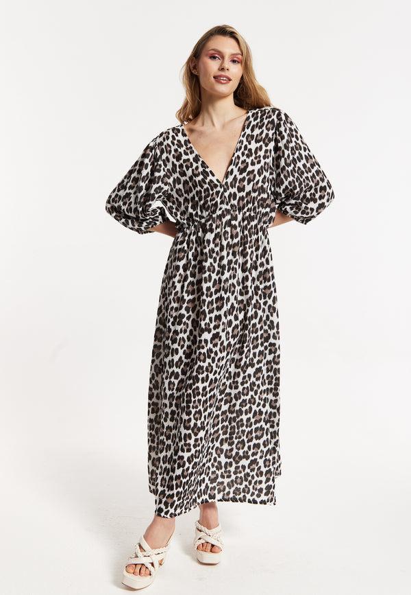 Liquorish Leopard Print V-Neck Maxi Dress