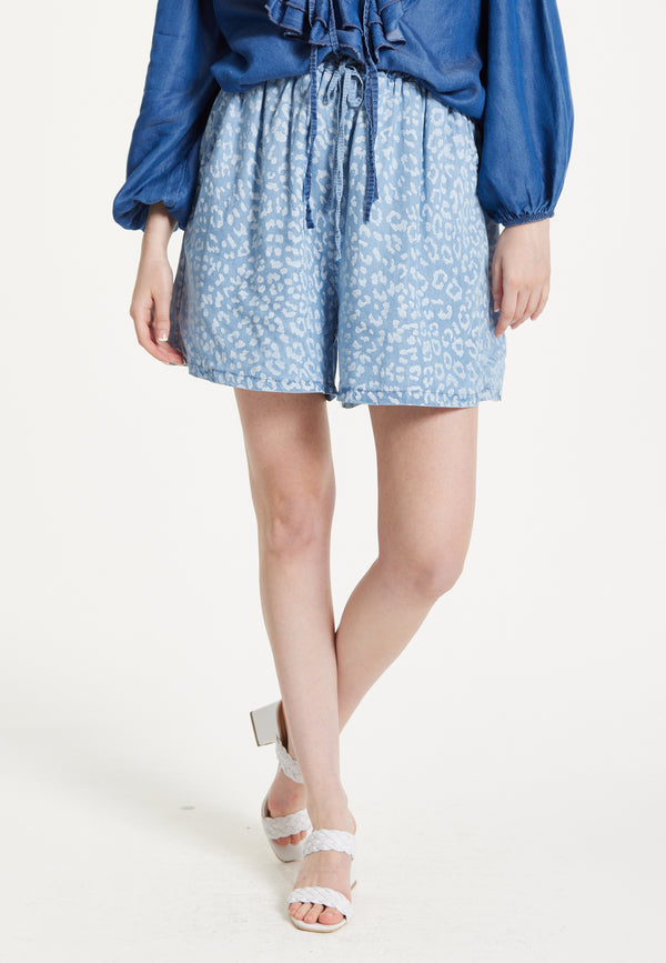 Liquorish Skyline Animal Jacquard Shorts