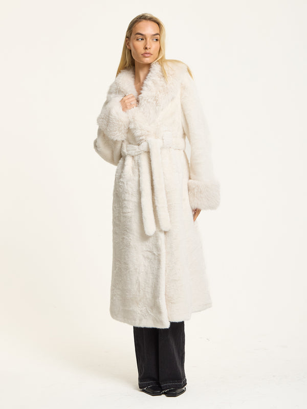 Liquorish White Longline Faux Fur Coat