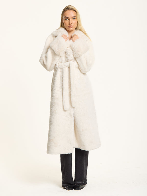 Liquorish White Longline Faux Fur Coat