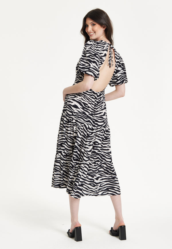 Liquorish Liquorish Zebra Print Short Sleeve Midi Dress