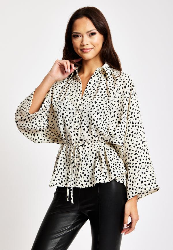 Liquorish Women's Animal Print Shirt With Long Sleeves Button-Up Front Tie Waist Shirt Collar Regular Fit