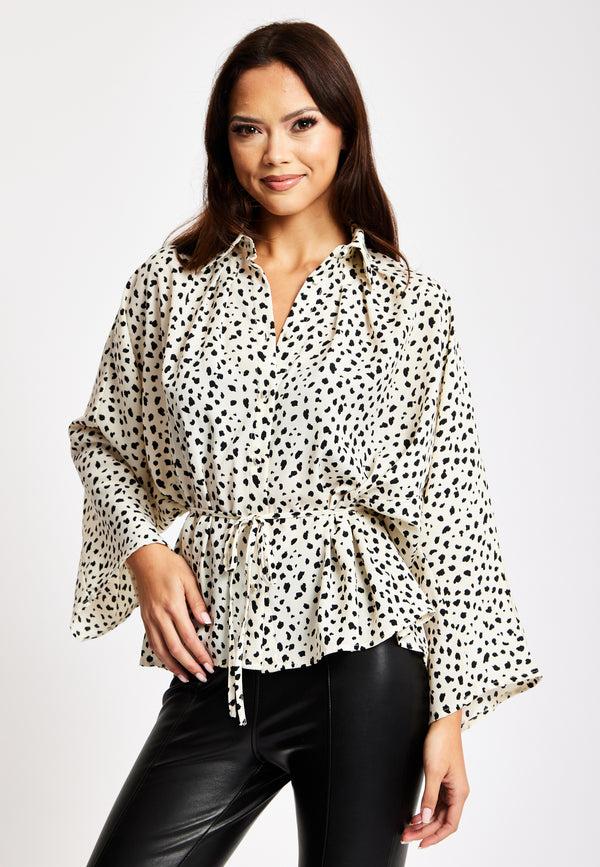 Liquorish Women's Animal Print Shirt With Long Sleeves Button-Up Front Tie Waist Shirt Collar Regular Fit