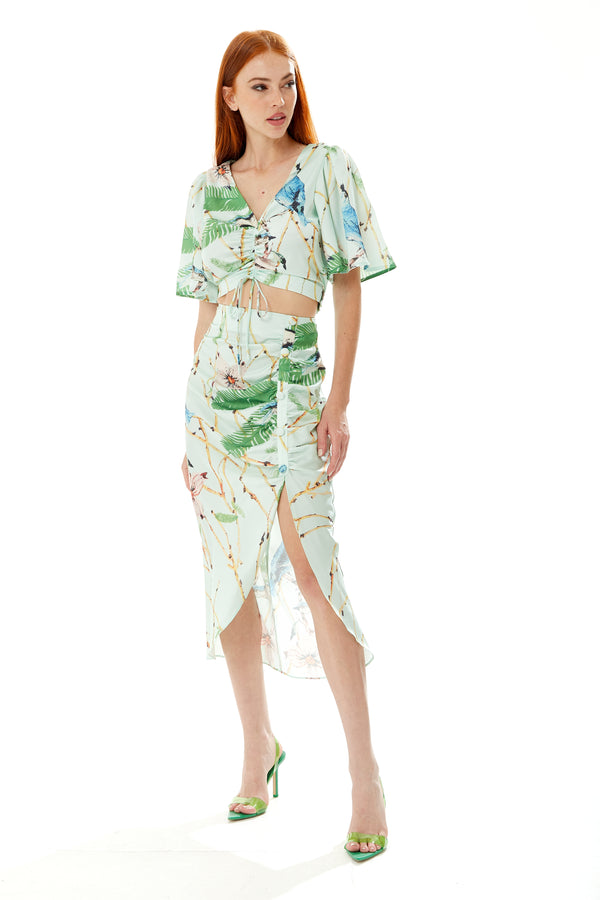 Liquorish Women's Bird Print Ruched Front Crop Top With Short Sleeves In Mint Green - Summer Ready V Neck Design