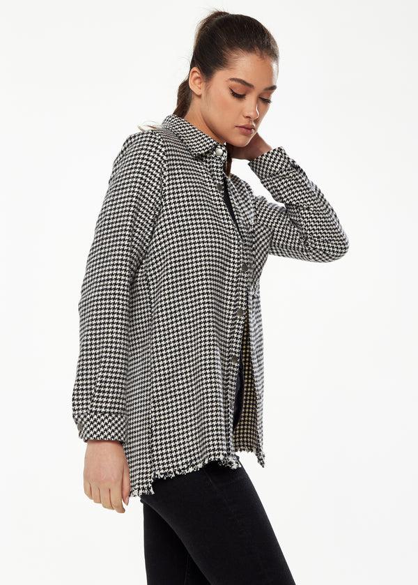 Liquorish Women's Checked Shirt In Black & White - Long Sleeve Classic Collar Chest Pocket Regular Fit Raw Hem
