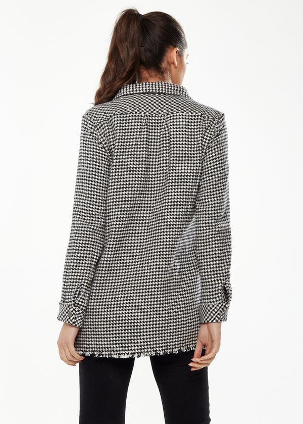 Liquorish Women's Checked Shirt In Black & White - Long Sleeve Classic Collar Chest Pocket Regular Fit Raw Hem