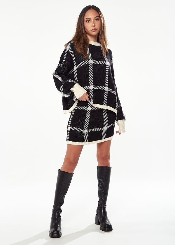 Liquorish Women's Exclusive Checked Knitted Set - Black & White Long Sleeves Stylish Contrast Cuffs & Waistband One-Size Fits All