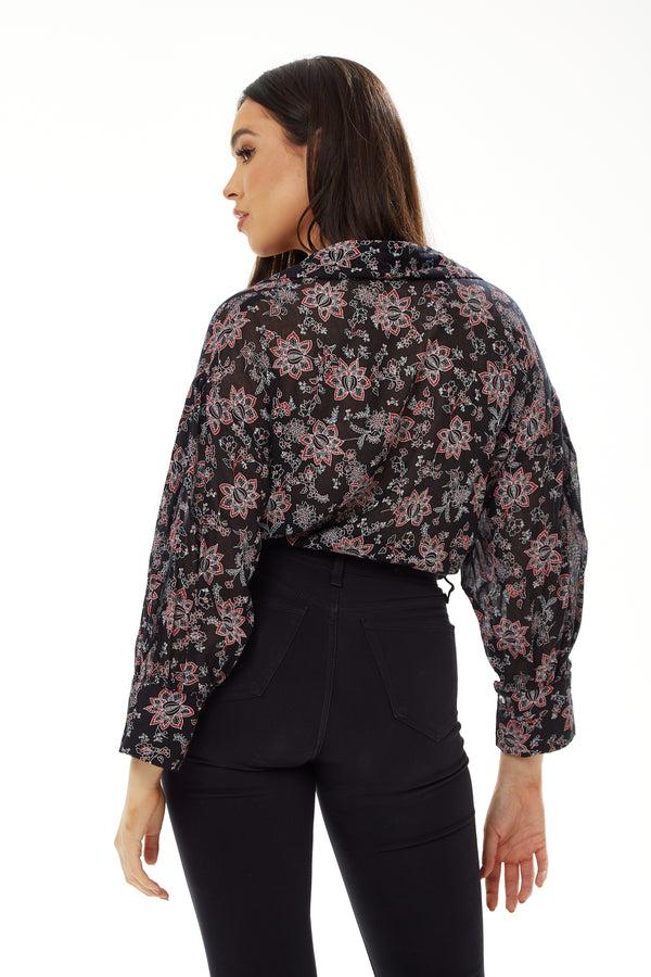 Liquorish Women's Floral Print Crop Shirt In Black - Painterly Print Cropped Style Long Sleeves Tie Waist