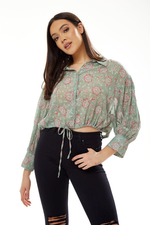 Liquorish Women's Floral Print Crop Shirt in Mint Green - Painterly print cropped style long sleeves tie waist