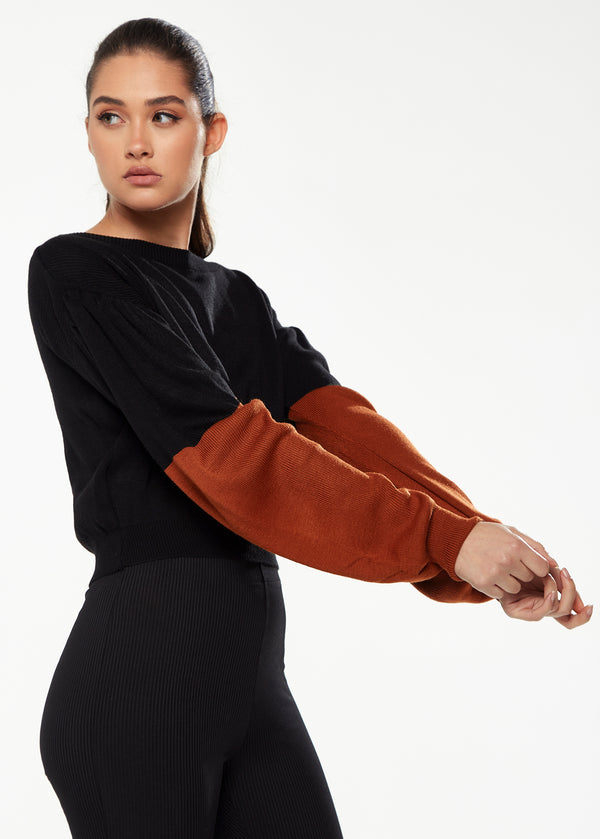 Liquorish Women's Jumper In Black With Brown Contrast Balloon Sleeves Cropped Length - Liquorish