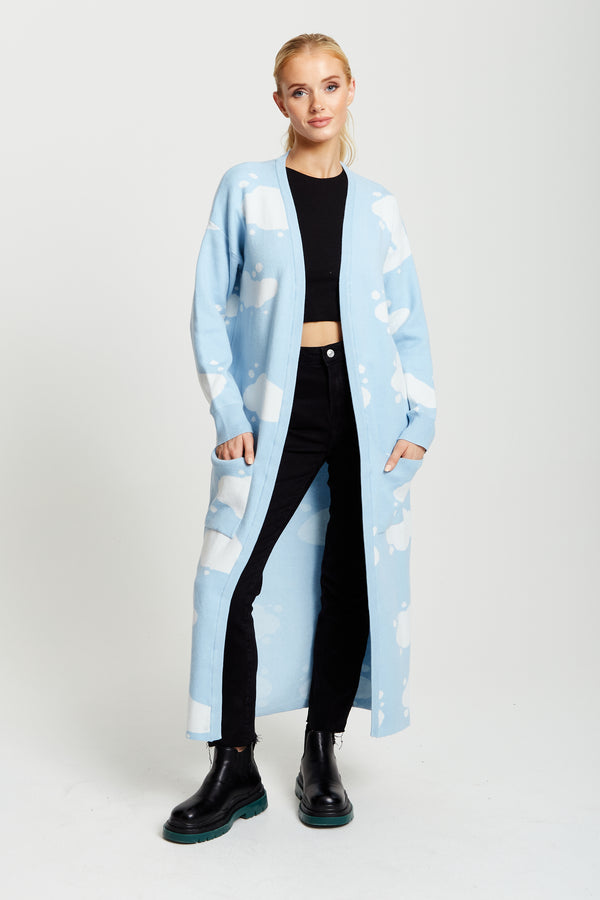 Liquorish Women's Longline Cardigan In Light Blue With Cloud Pattern And Open Front Design - Liquorish