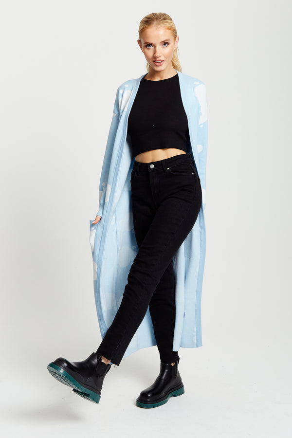 Liquorish Women's Longline Cardigan In Light Blue With Cloud Pattern And Open Front Design - Liquorish