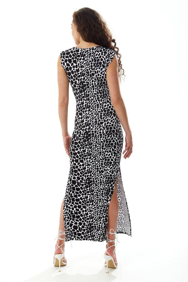 Liquorish Women's Maxi Dress In Black And White Giraffe Print With Sleeveless Cut-Out Details Side Slit - Liquorish