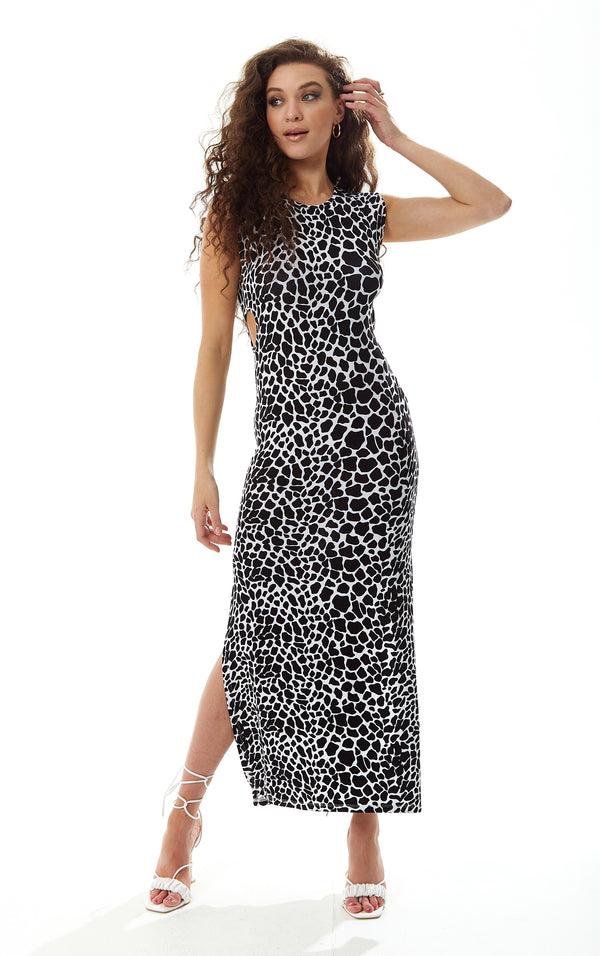Liquorish Women's Maxi Dress In Black And White Giraffe Print With Sleeveless Cut-Out Details Side Slit - Liquorish