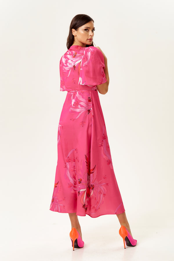Liquorish Women's Maxi Dress In Fuchsia Floral With Short Sleeves And Tie Waist - Liquorish