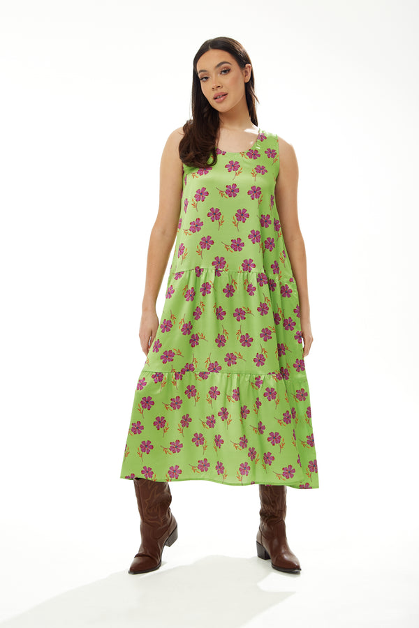 Liquorish Women's Maxi Dress In Green Floral Print With Scoop Neck And Dropped Waist - Liquorish