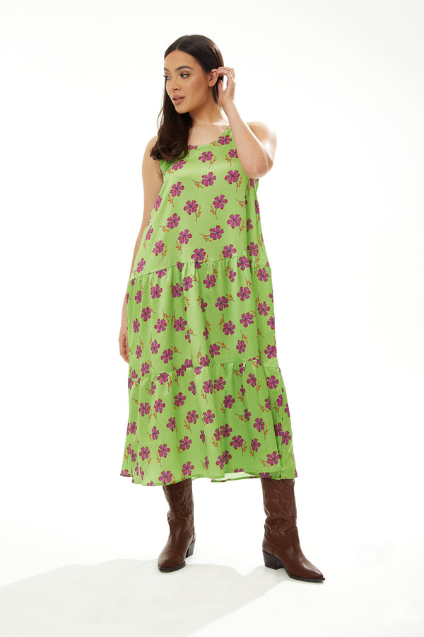 Liquorish Women's Maxi Dress In Green Floral Print With Scoop Neck And Dropped Waist - Liquorish