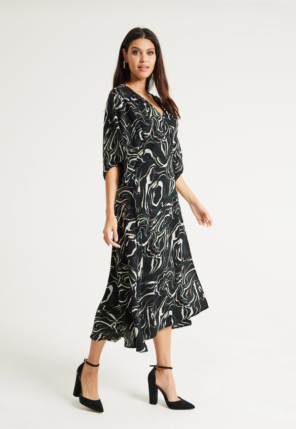 Liquorish Women’s Maxi Dress With Kimono Sleeves In Black - Flattering Wrap Design And Unique Scribble Print By Liquorish