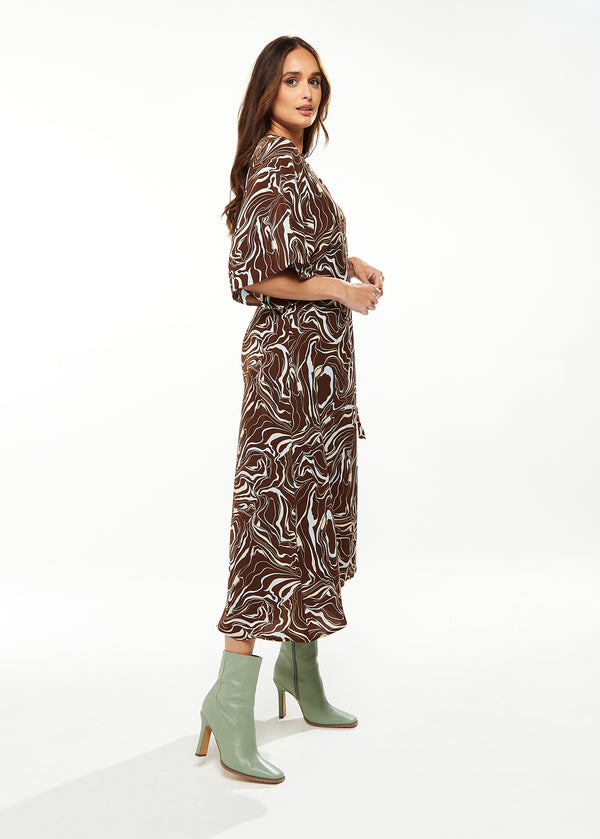Liquorish Women's Maxi Dress With Kimono Sleeves In Brown - Scribble Print Wrap Style By Liquorish