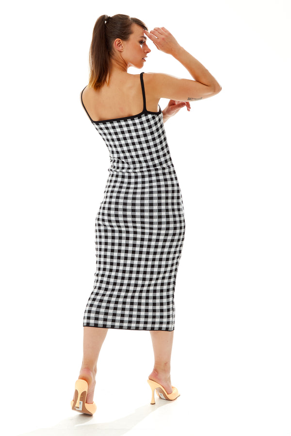 Liquorish Women’s Midi Dress In Black And White Check - Sleeveless Knitted Fabric With Fitted Silhouette
