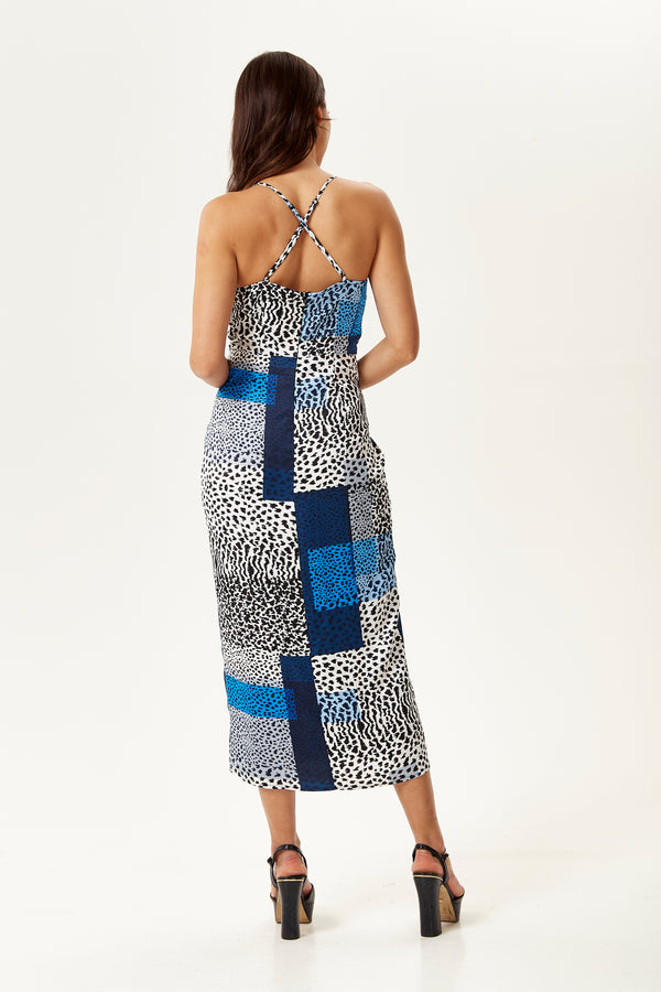 Liquorish Women's Midi Dress In Blue Square Animal Print With Adjustable Straps - Regular Fit Liquorish