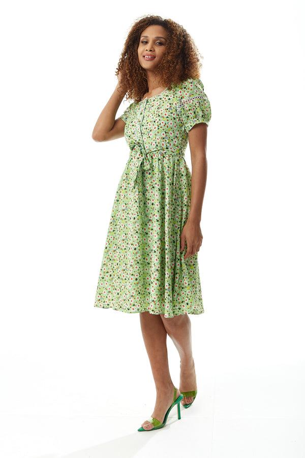 Liquorish Women's Midi Dress In Green Floral With Short Sleeves And Lace Details - Tie Waist - Liquorish