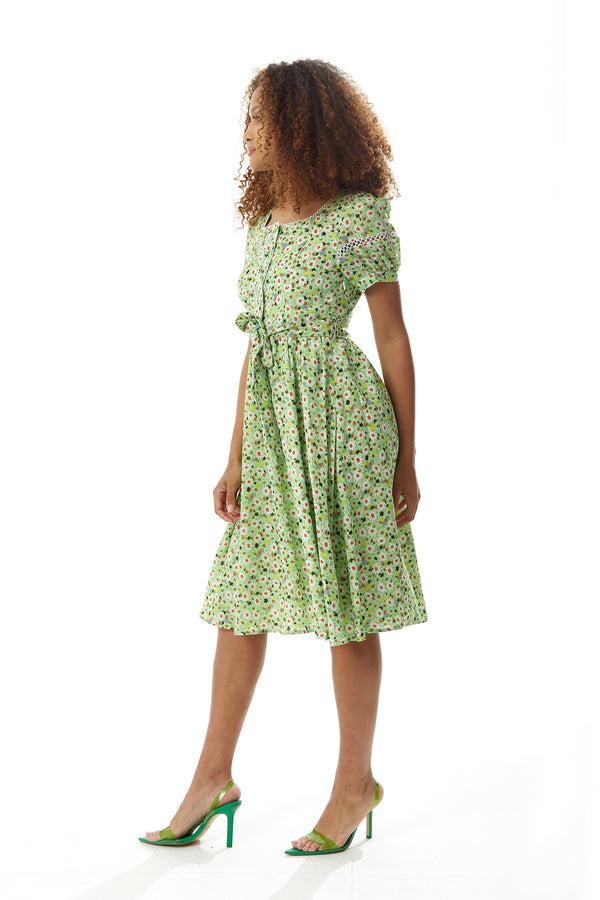 Liquorish Women's Midi Dress In Green Floral With Short Sleeves And Lace Details - Tie Waist - Liquorish