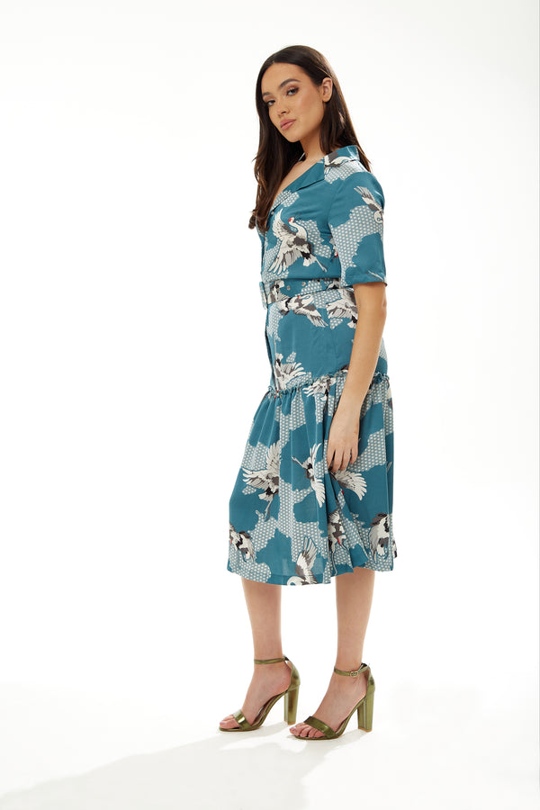Liquorish Women's Midi Dress In Mint Green Bird Print With Short Sleeves And Belted Detail By Liquorish