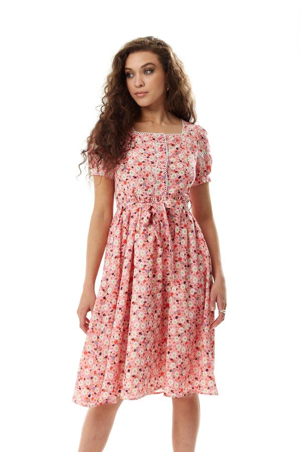 Liquorish Women's Midi Dress In Pink Floral With Short Sleeves And Lace Trim Details - Liquorish