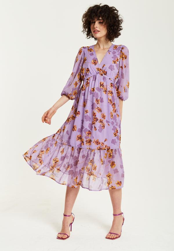 Liquorish Women's Midi Dress In Purple Floral With V-Neck And 3/4 Kimono Sleeves - Liquorish