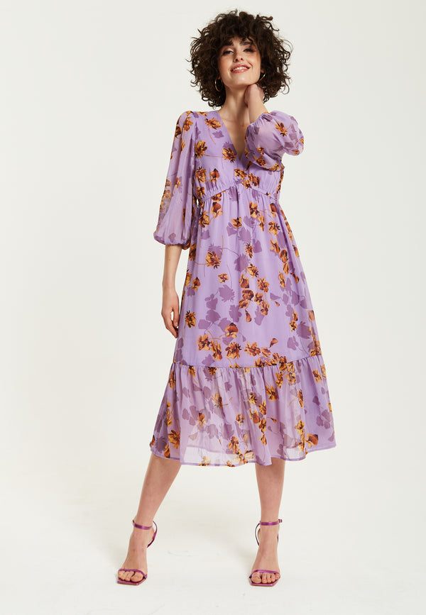 Liquorish Women's Midi Dress in Purple Floral with V-Neck and 3/4 Kimono Sleeves - Liquorish