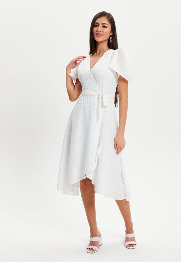 Liquorish Women's Midi Dress In White With Angel Sleeves - Elegant Checkered Wrap Design By Liquorish