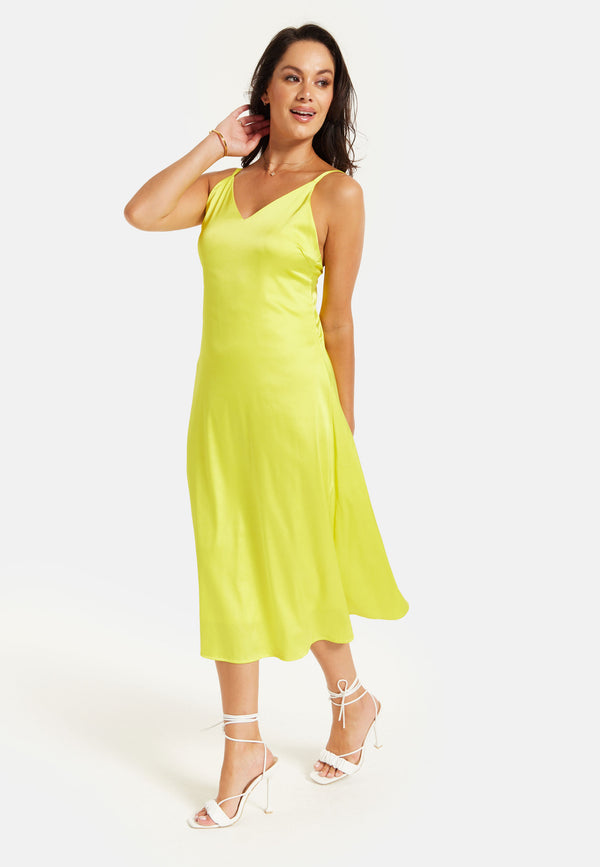 Liquorish Women's Midi Dress In Yellow Satin With Spaghetti Straps And Deep V Neck - Liquorish