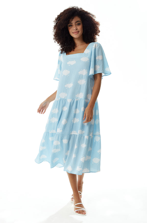 Liquorish Women's Midi Dress With Short Sleeves And Cloud Print In Blue By Liquorish