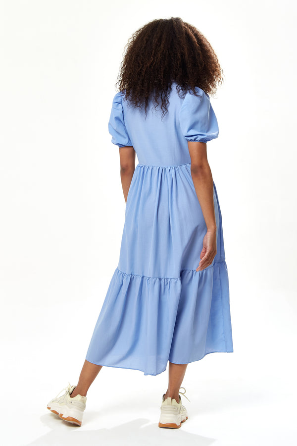 Liquorish Women’s Midi Dress With Short Sleeves In Blue - Divine Grace By Liquorish