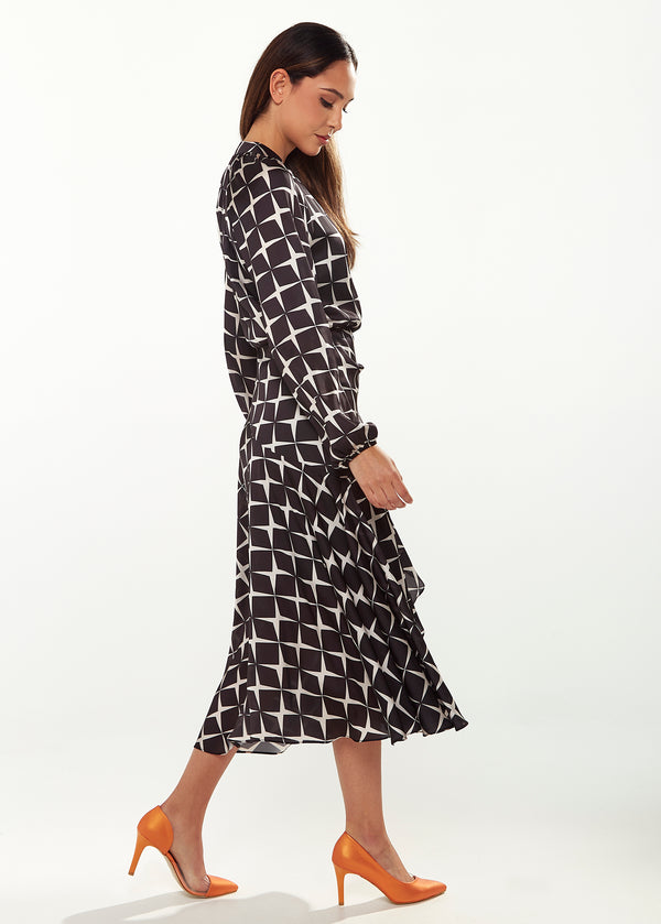 Liquorish Women’s Midi Wrap Dress In Black & White With Full Length Balloon Sleeves - Liquorish