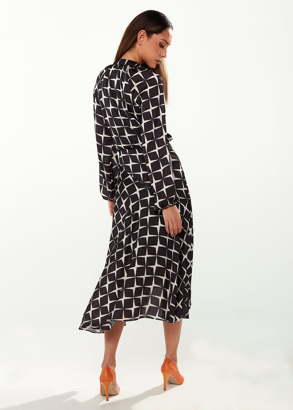 Liquorish Women’s Midi Wrap Dress In Black & White With Full Length Balloon Sleeves - Liquorish