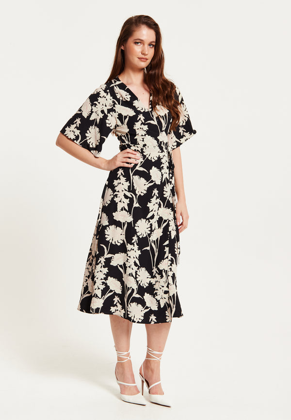 Liquorish Women's Midi Wrap Dress In Floral Print With Kimono Sleeves - V Neck Tie Waist Adjustable Fit - Liquorish