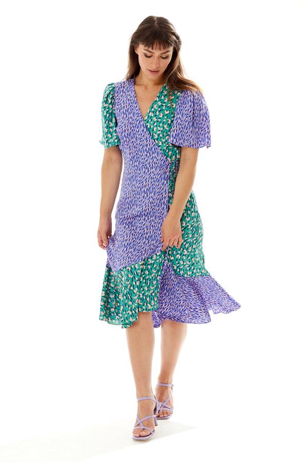 Liquorish Women’s Midi Wrap Dress in Vibrant Multi-Print with Short Sleeves – Stylish Design by Liquorish
