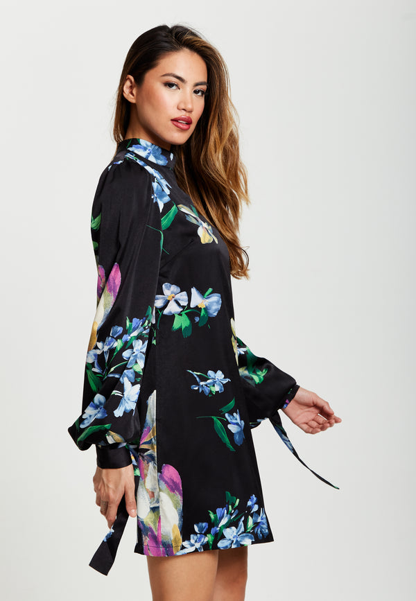 Liquorish Women’s Mini Dress In Black With Long Balloon Sleeves And Floral Print Elegance By Liquorish