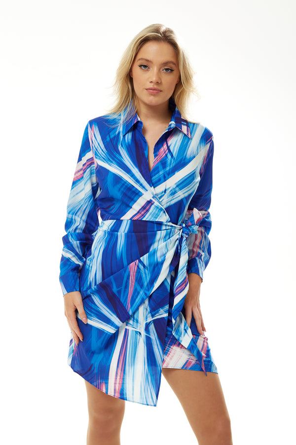 Liquorish Women's Mini Dress In Blue With Long Sleeves And Unique Marble Print - Liquorish