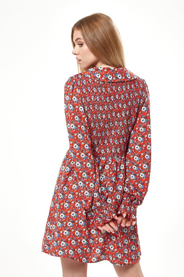 Liquorish Women's Mini Dress In Red With Balloon Sleeves And Peter Pan Collar - Charming Floral Print By Liquorish