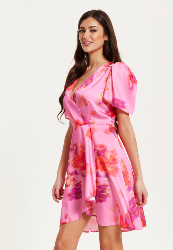 Liquorish Women's Mini Dress With Angel Sleeves And Floral Print In Pink - Perfectly Chic By Liquorish
