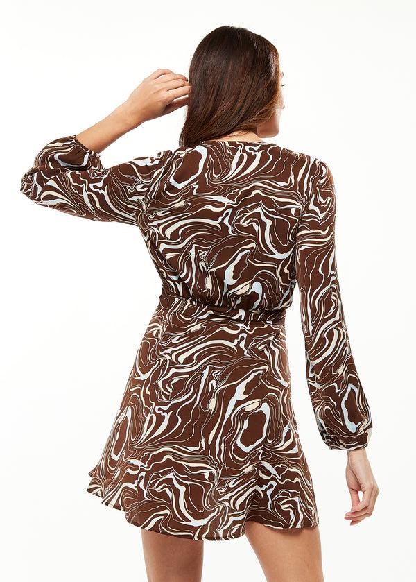 Liquorish Women's Mini Dress With Long Sleeves And Tie Waist In Brown - Stylish Scribble Print By Liquorish