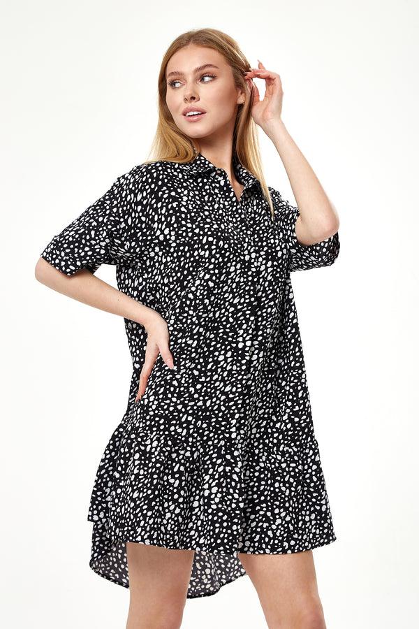 Liquorish Women's Mini Dress With Short Sleeves In Black And White Animal Print - Stylish And Oversized Fit By Liquorish