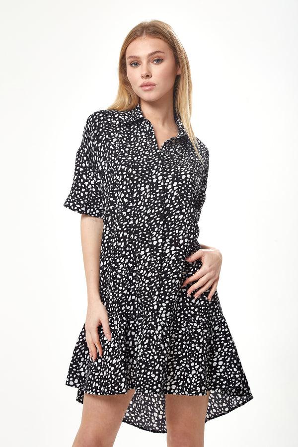 Liquorish Women's Mini Dress with Short Sleeves in Black and White Animal Print - Stylish and Oversized Fit by Liquorish