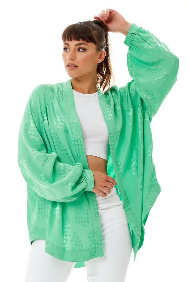 Liquorish Women's Oversized Long Sleeve Green Jacquard Kimono With Open Front Design And Elegant Texture For Effortless Style